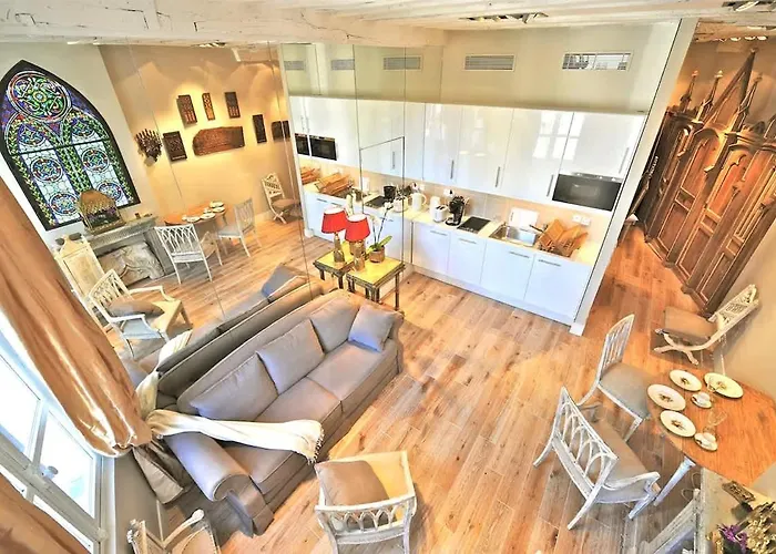 Charming Two Bedroom At Notre - Dame Apartmán Paříž