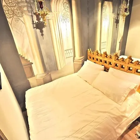Charming Two Bedroom At Notre - Dame Appartement