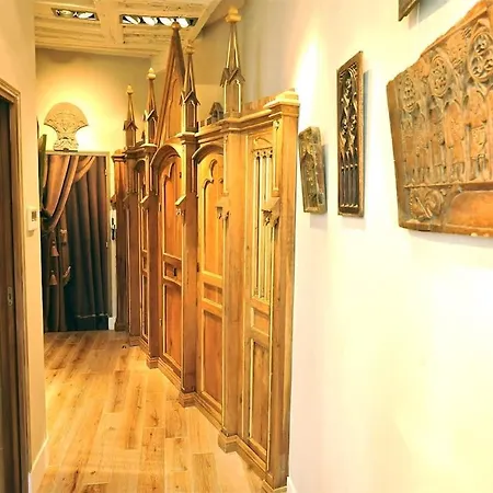 Charming Two Bedroom At Notre - Dame Parijs