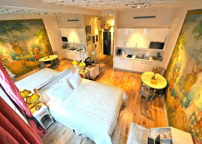 Charming Two Bedroom At Notre - Dame Paris
