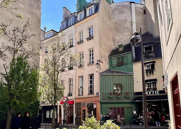 Charming Two Bedroom At Notre - Dame *